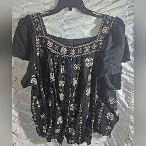 Torrid Black Floral Embroidered Blouse